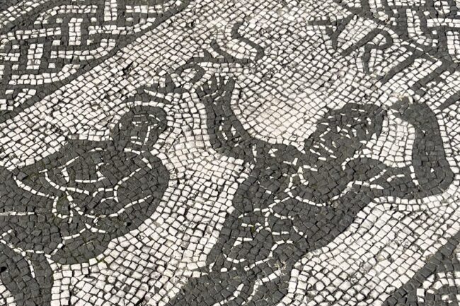 Roma tiles